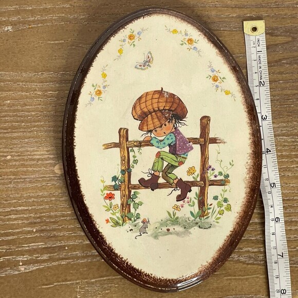 Gottschlich Bavaria Wall Hanging Decor Boy Climbing Fence 70s Vintage Ceramic - Picture 2 of 4